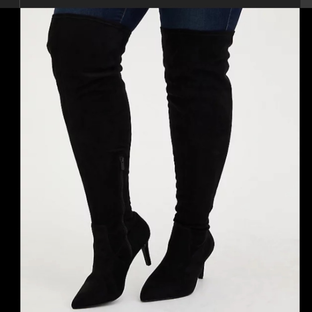 Over the knee Faye suede boots